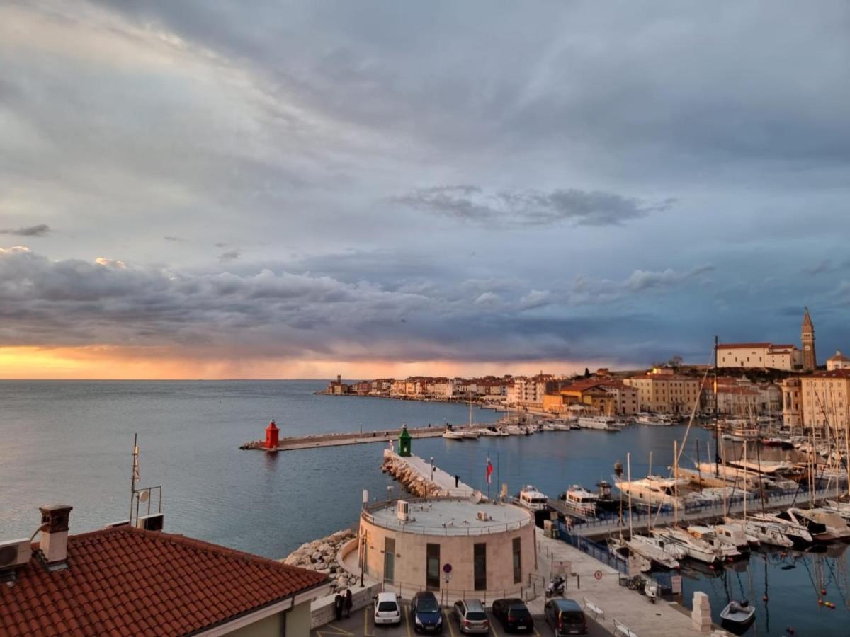 Ferienwohnung Piran With A View Exterior foto